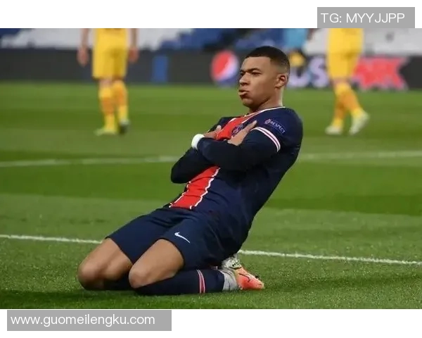 姆巴佩的家乡与成长历程揭秘 揭示法国足球天才的崛起之路